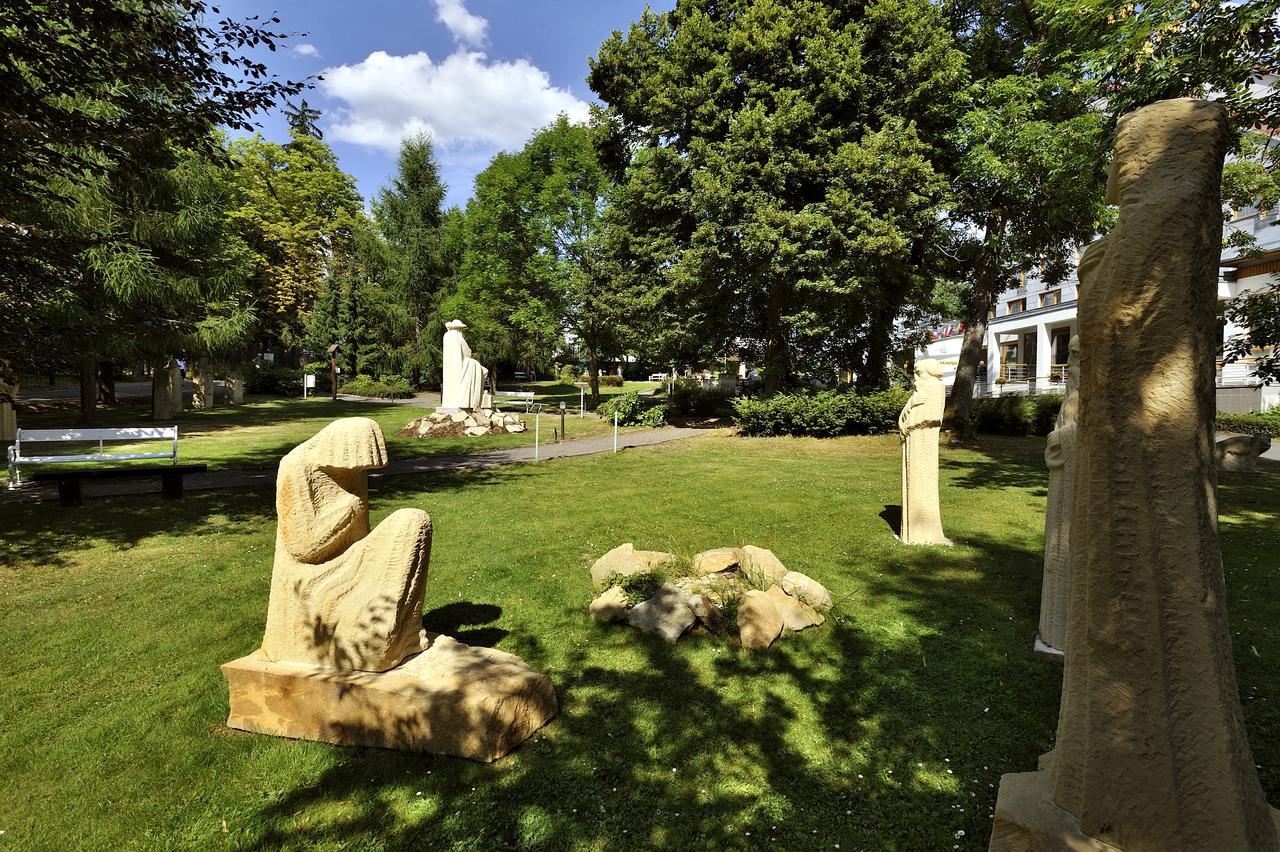 Hotel Krakonos Mariánské Lázně Exterior foto